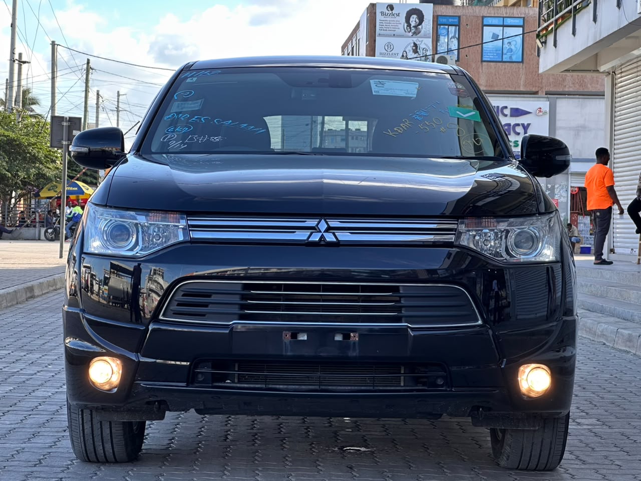 MITSUBISHI